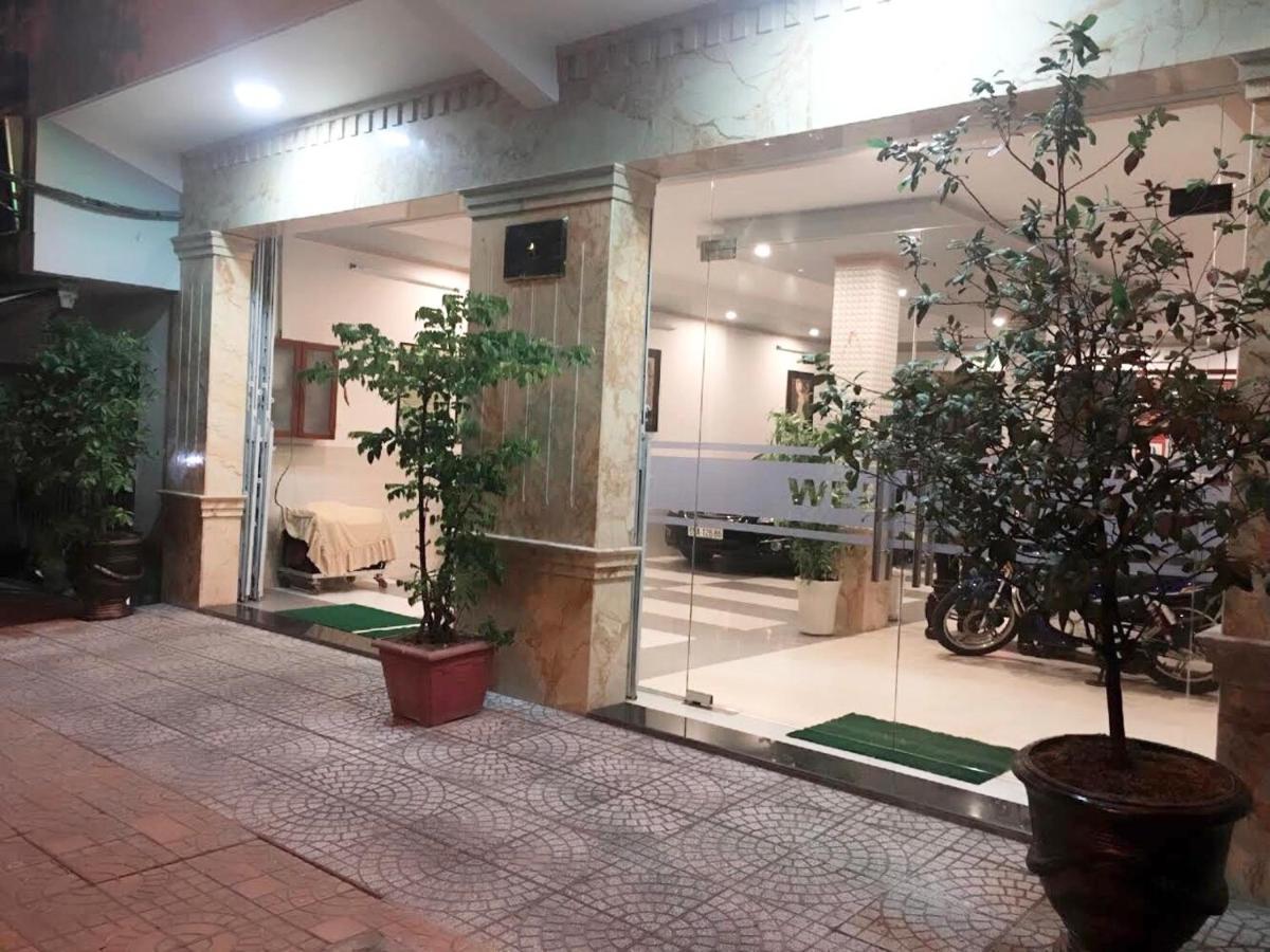Huyen Tran Hotel Кантхо Экстерьер фото