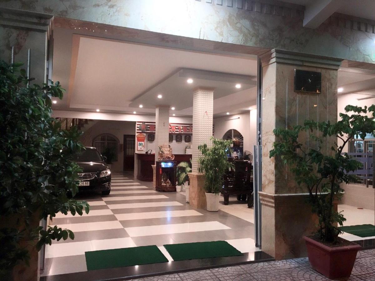 Huyen Tran Hotel Кантхо Экстерьер фото